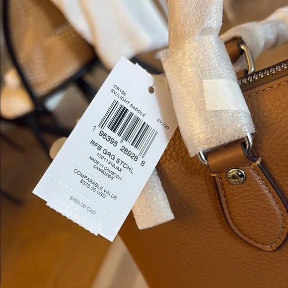 Coach Brown Satchel with Structured Design and High-Quality Leather - Picture 3 of 5